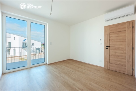 Prodej bytu 2kk, 66 m² - 16