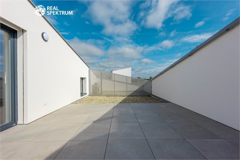 Prodej bytu 2kk, 66 m² 8