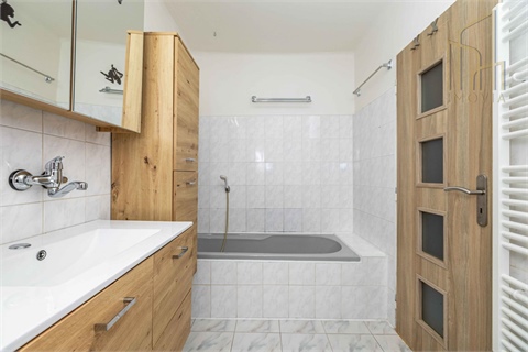 Prodej bytu 3kk, 61 m² 16