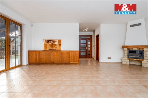 Prodej rodinného domu, 197 m² - 2