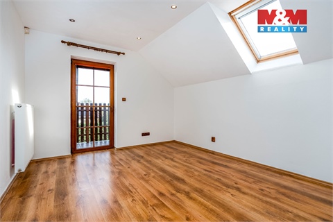 Prodej rodinného domu, 197 m² 8