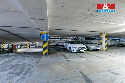 Prodej parkovacího místa, 15 m² - 2