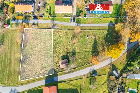 Prodej stavebního pozemku, 1 289 m² 0