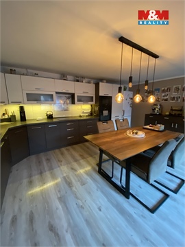 Prodej rodinného domu, 200 m² - 0