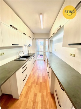 Prodej rodinného domu, 270 m² 6