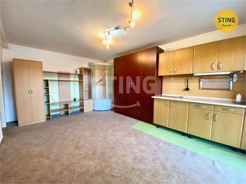 Prodej rodinného domu, 270 m² - 18