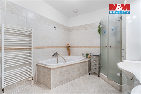 Prodej bytu 3+1, 177 m² - 16