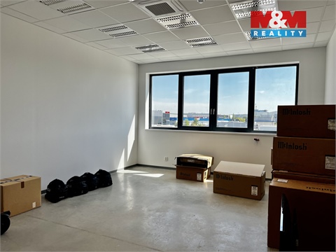 Pronájem obchodních prostor, 829 m² 12