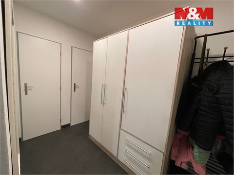 Pronájem bytu 1+1, 38 m² 14