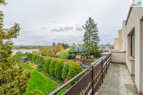 Prodej rodinného domu, 226 m² 10