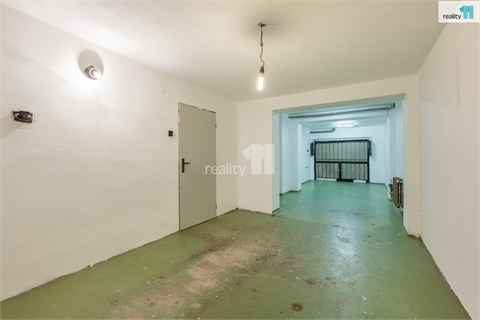 Prodej rodinného domu, 226 m² - 28