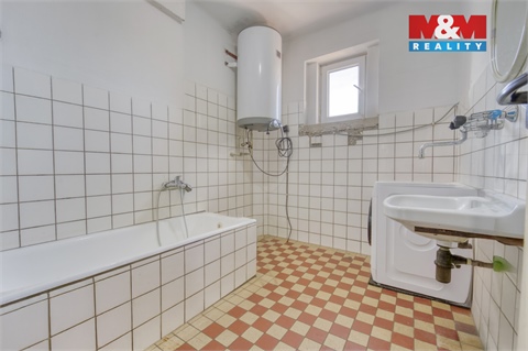 Prodej rodinného domu, 230 m² - 12