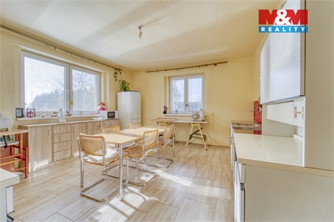 Prodej rodinného domu, 230 m² 2