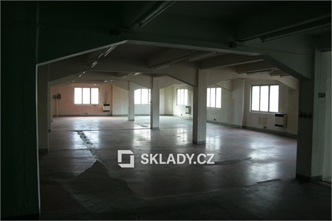 Pronájem skladu / haly, 572 m² - 4