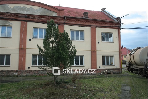 Pronájem skladu / haly, 572 m² - 2