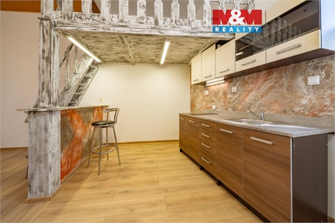 Pronájem bytu 1kk, 40 m² 0