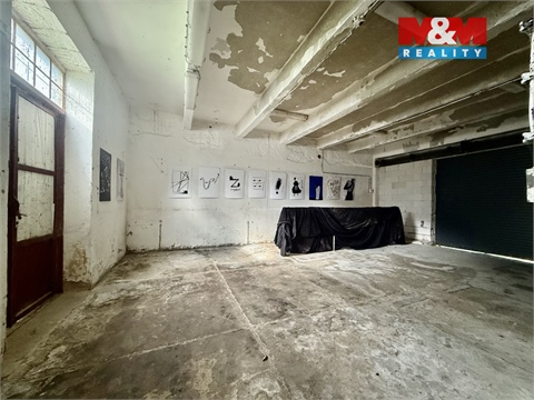 Prodej komerčního objektu, 800 m² 2