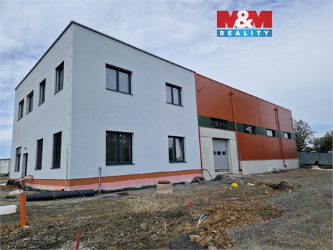 Pronájem skladu / haly, 645 m² 0