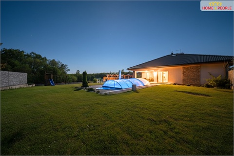 Prodej rodinného domu, 230 m² - 4