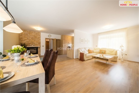 Prodej rodinného domu, 230 m² - 8