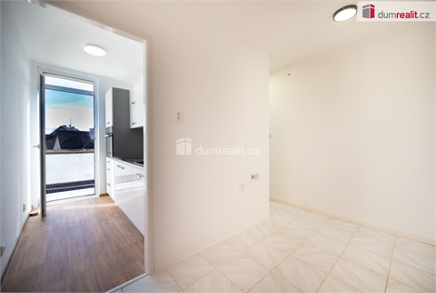 Pronájem bytu 2+1, 52 m² 2