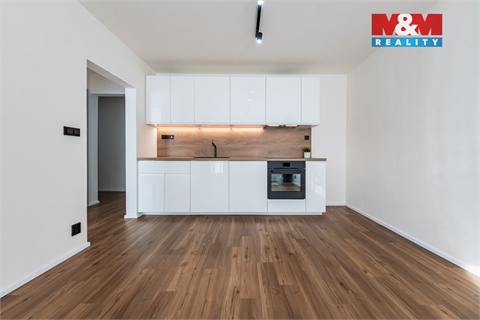 Prodej bytu 2kk, 42 m² - 0