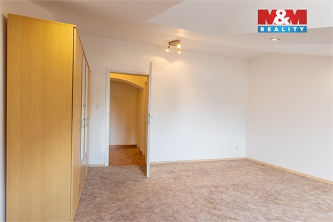 Pronájem bytu 4kk, 122 m² 6