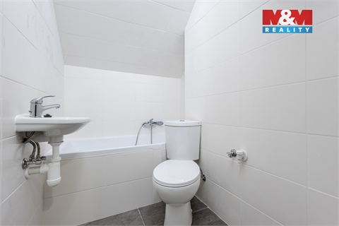 Pronájem bytu 1+1, 34 m² - 2