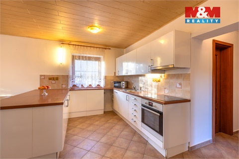 Prodej rodinného domu, 90 m² 2