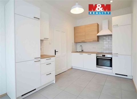 Prodej bytu 3+1, 98 m² 0