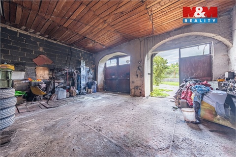 Prodej rodinného domu, 400 m² - 6