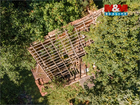 Prodej stavebního pozemku, 2 272 m² 8