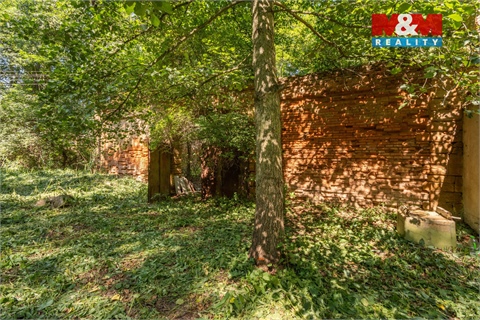 Prodej stavebního pozemku, 2 272 m² 12