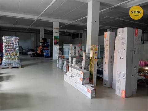 Pronájem obchodních prostor, 649 m² - 0