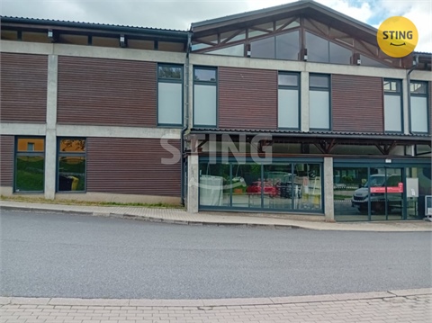 Pronájem obchodních prostor, 649 m² 0