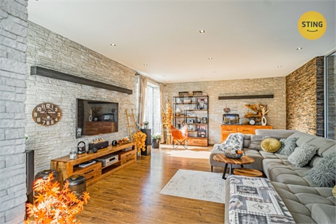 Prodej rodinného domu, 440 m² - 18