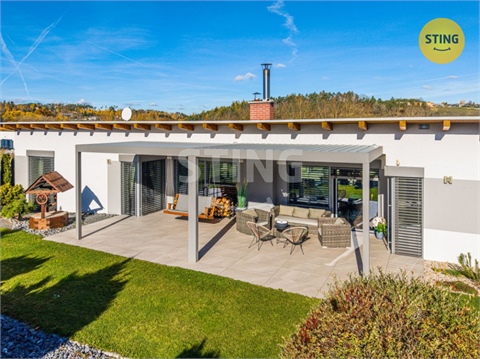 Prodej rodinného domu, 440 m² - 10