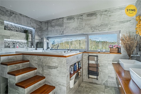 Prodej rodinného domu, 440 m² - 22