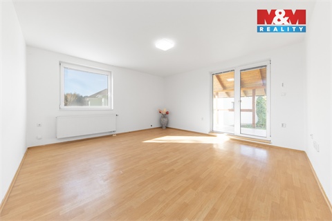 Prodej rodinného domu, 327 m² - 2