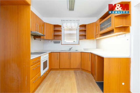 Prodej rodinného domu, 327 m² - 0