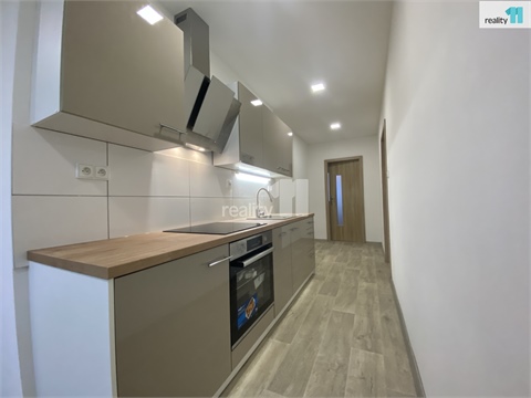 Prodej bytu 2+1, 63 m² 0