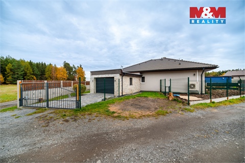 Prodej rodinného domu, 108 m² 2