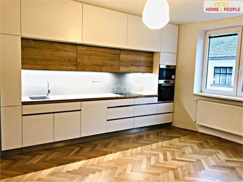 Pronájem bytu 3kk, 70 m² - 0