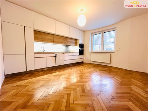 Pronájem bytu 3kk, 70 m² - 0