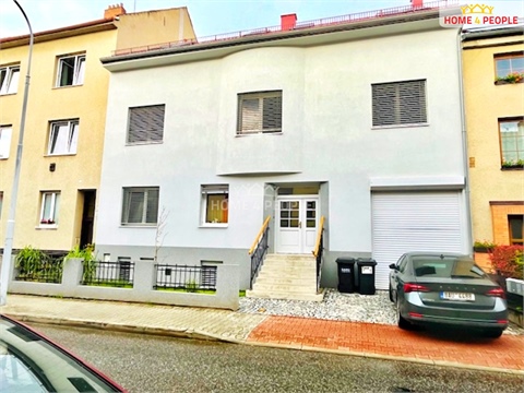 Pronájem bytu 3kk, 70 m² 0