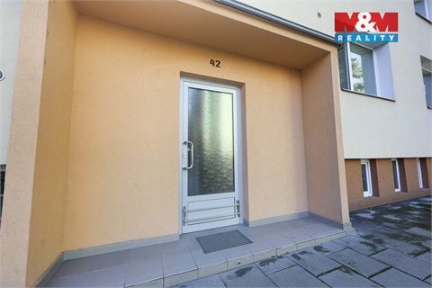 Prodej bytu 2+1, 57 m² - 28