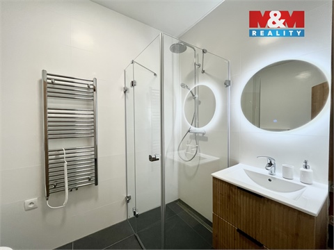 Pronájem bytu 1kk, 30 m² - 0