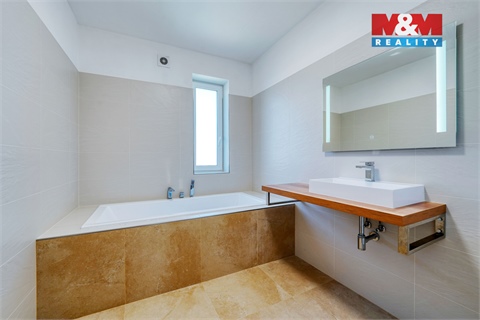 Prodej rodinného domu, 154 m² - 16