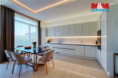 Prodej rodinného domu, 154 m² 2