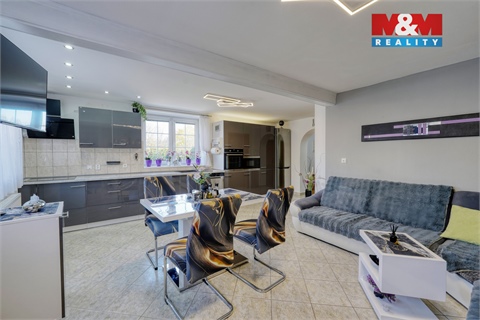 Prodej rodinného domu, 225 m² 2